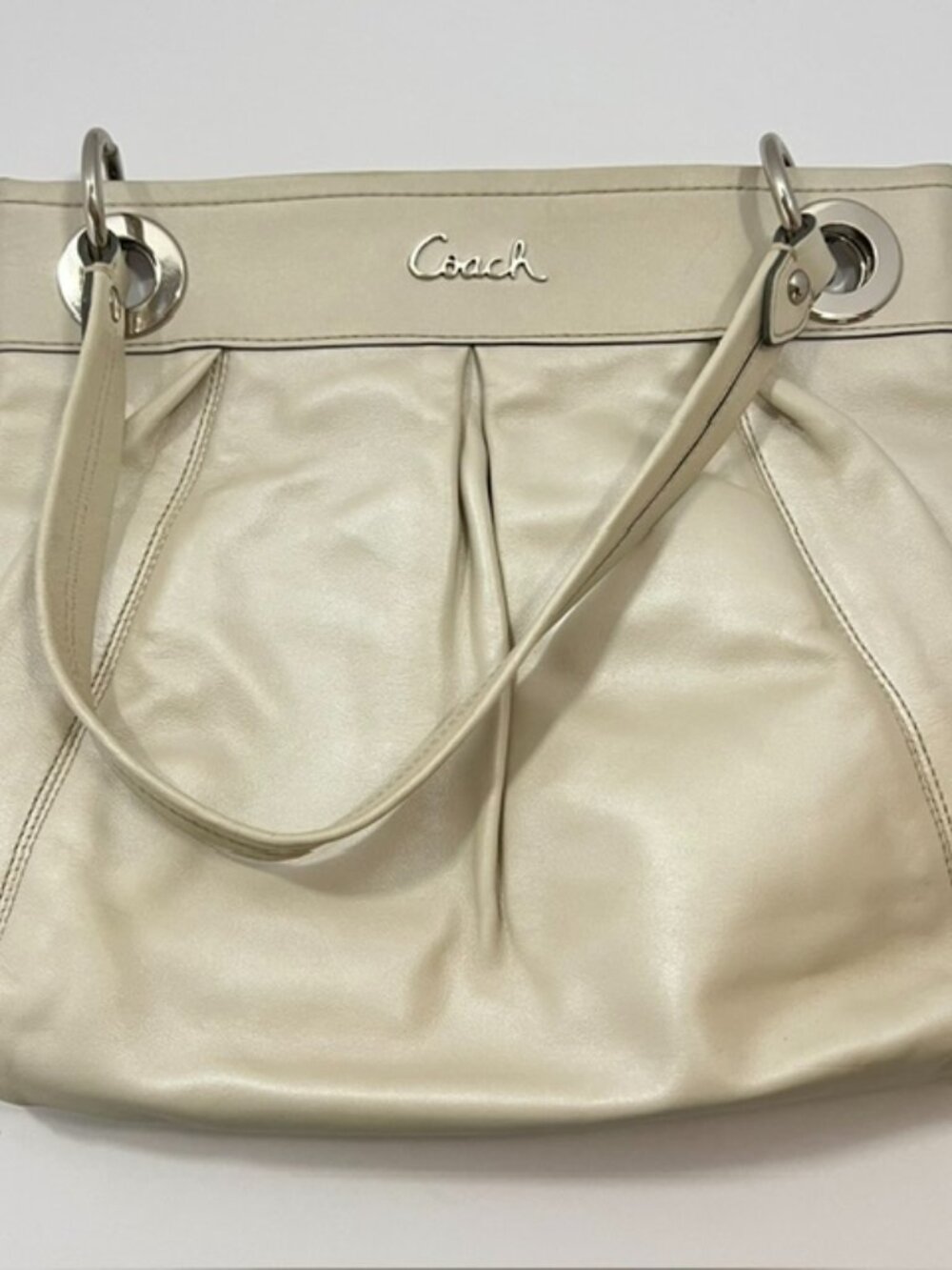 Coach Y2K Ashley Hippie Pearl White Leather Shoulder Bag F17605 chunky hardware - Picture 9 of 16